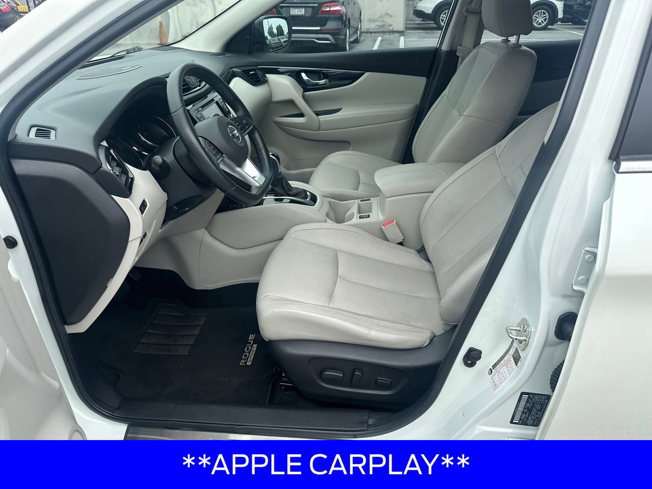 Used 2019 Nissan Rogue Sport SL w/ Premium Package FWD image 9