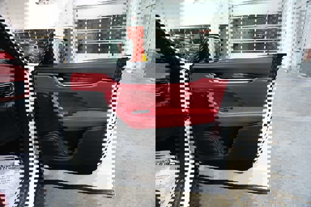 Used 2017 Maserati Levante S image 34