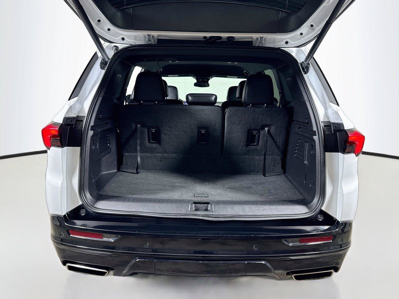 Certified 2026 Buick Enclave Sport Touring FWD image 25