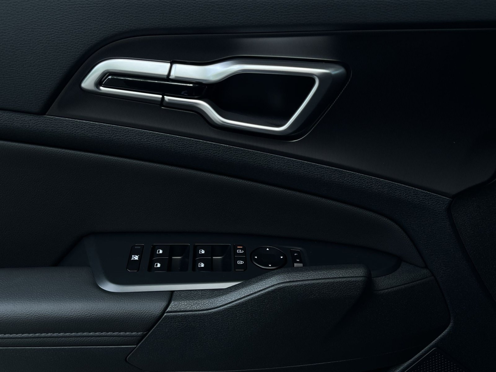 New 2026 Kia Sportage EX AWD/4WD image 19
