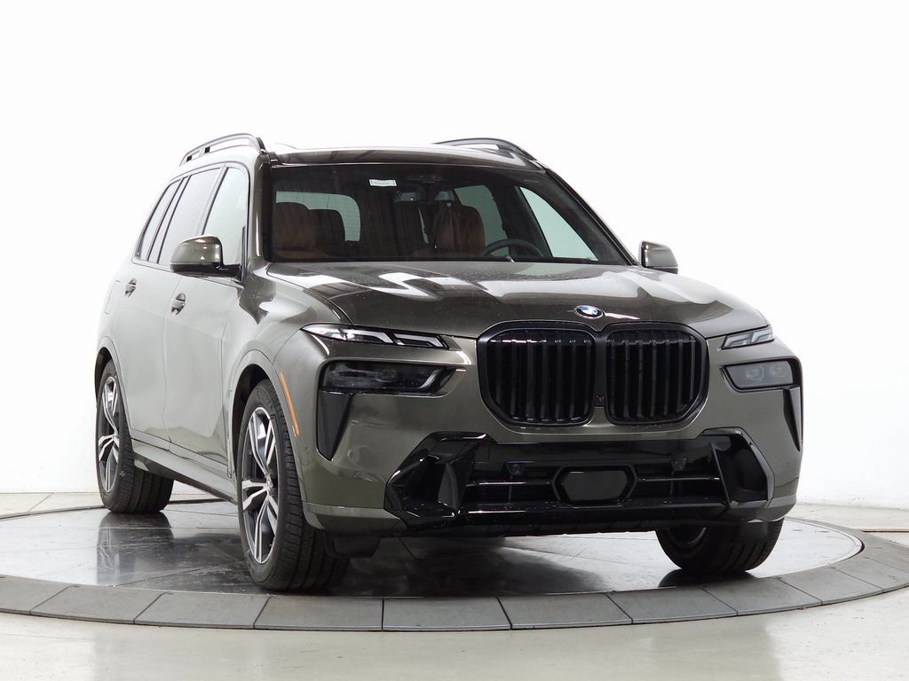 Used 2026 BMW X7 xDrive40i w/ M Sport Package AWD/4WD video 1