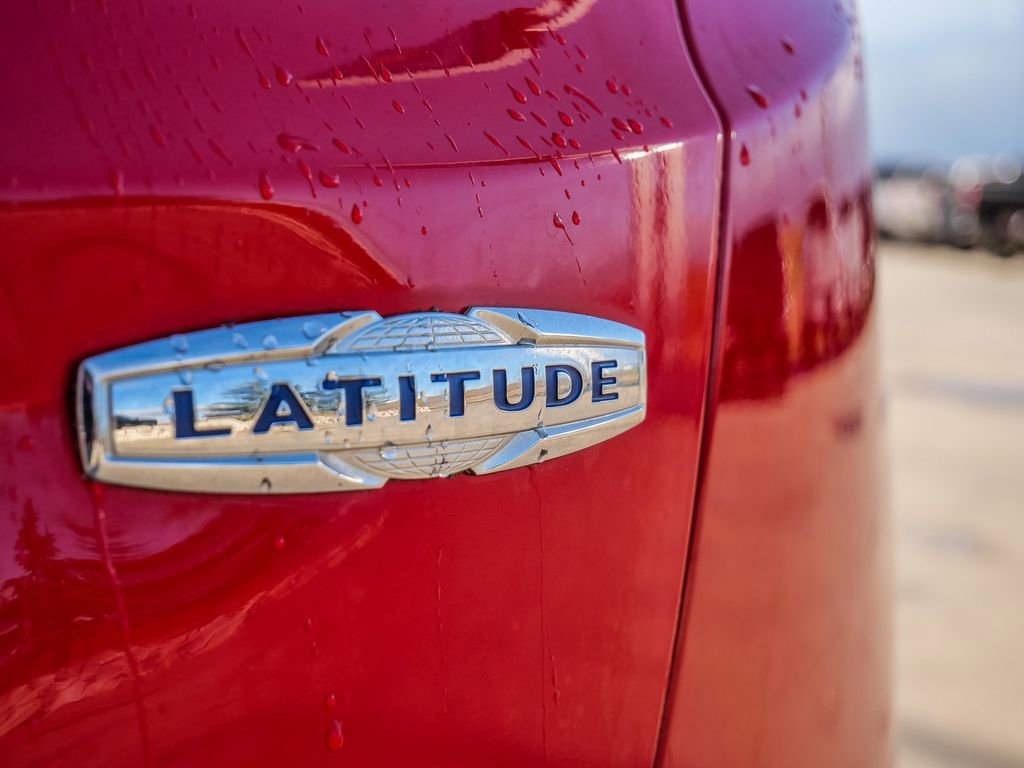 Used 2017 Jeep Renegade Latitude image 10