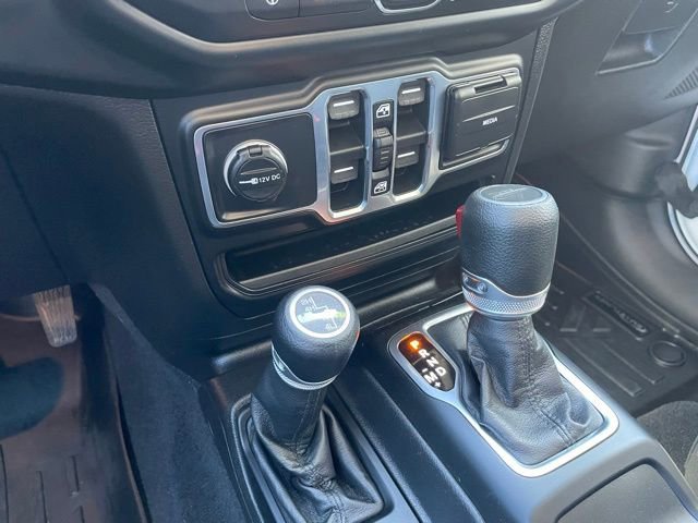 Used 2021 Jeep Gladiator Willys image 20