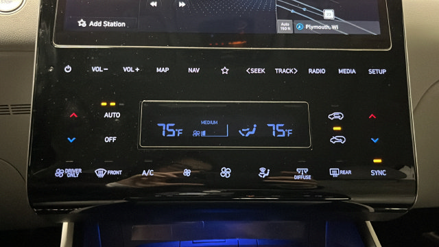 Used 2024 Hyundai Tucson Limited AWD/4WD image 18