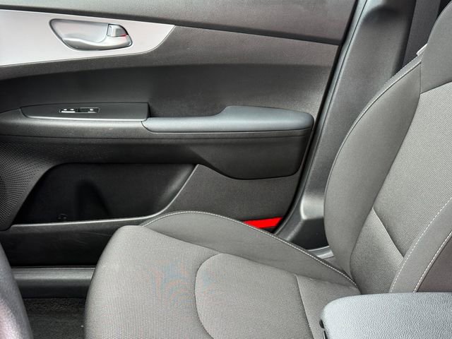 Used 2023 Kia Forte LXS FWD image 14