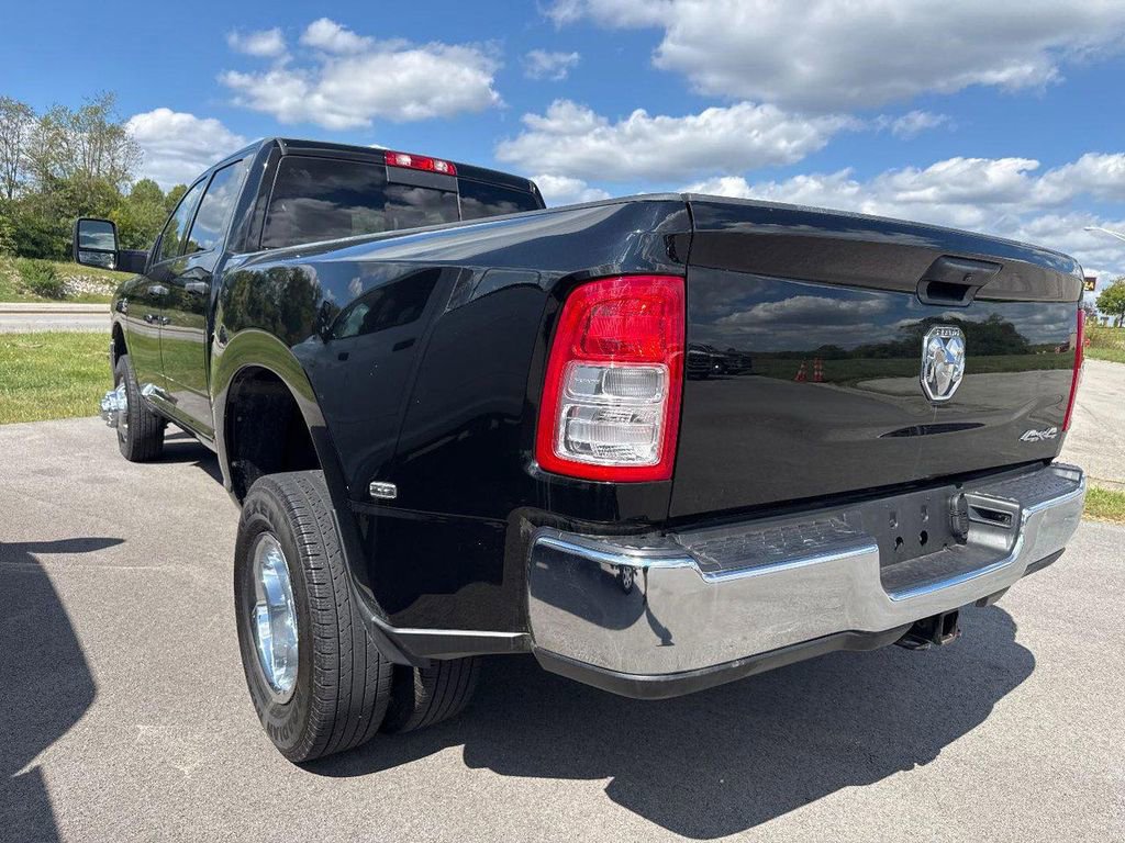 Used 2024 RAM 3500 Tradesman w/ Chrome Appearance Group image 7