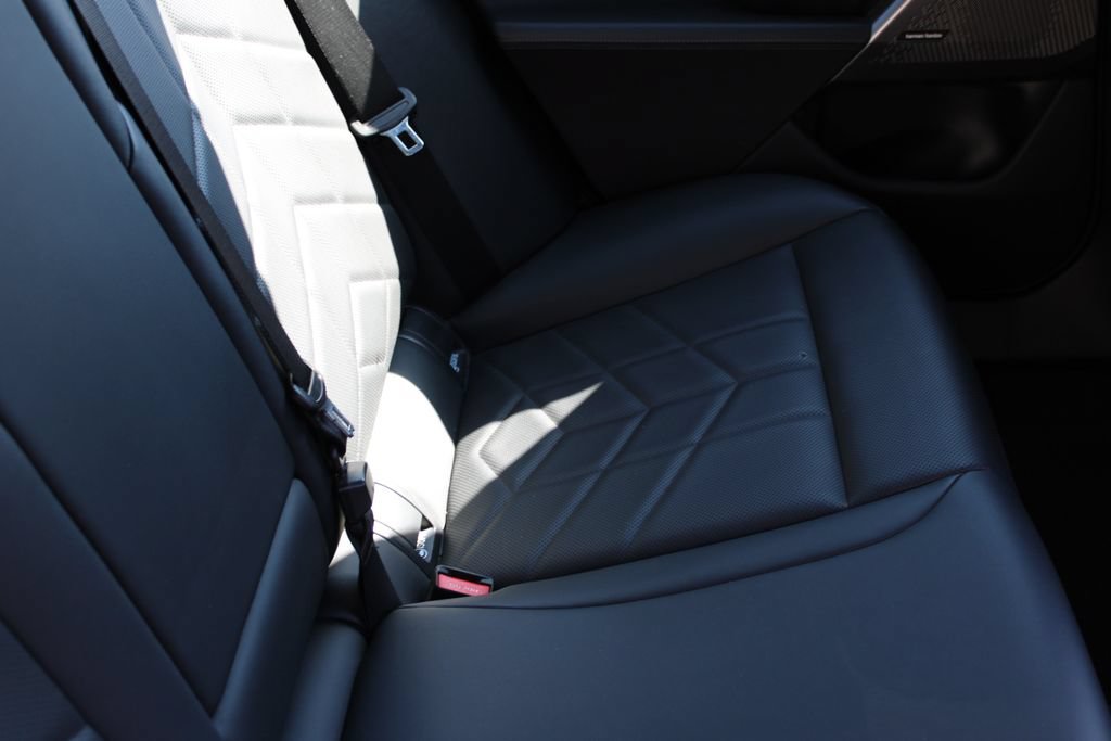 Used 2025 BMW 530i RWD image 27