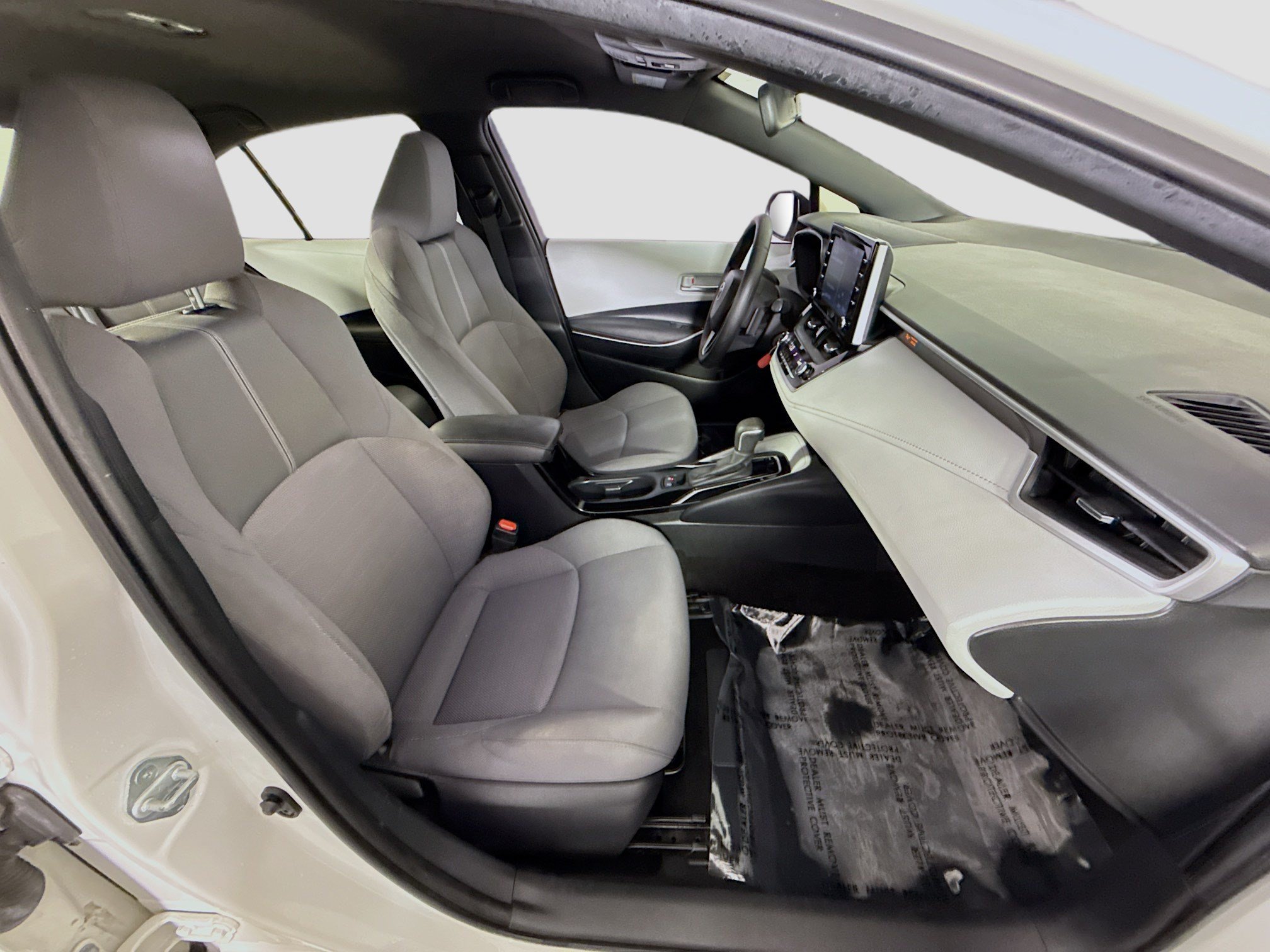 Used 2020 Toyota Corolla SE FWD image 28