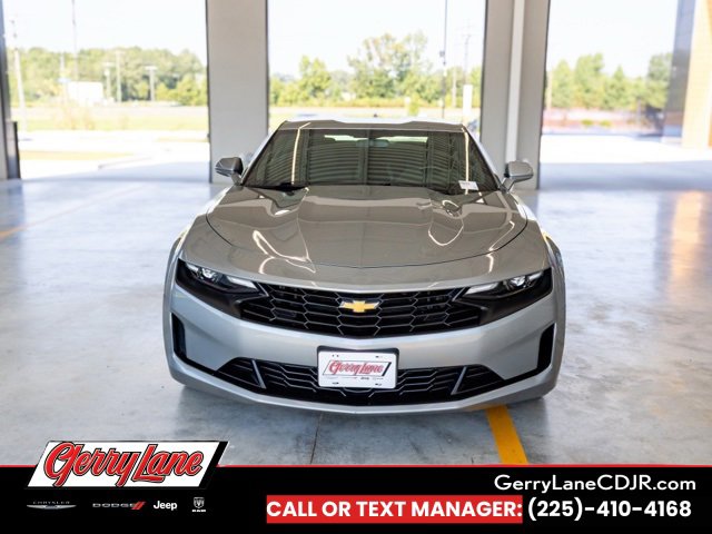 Used 2023 Chevrolet Camaro LT image 2