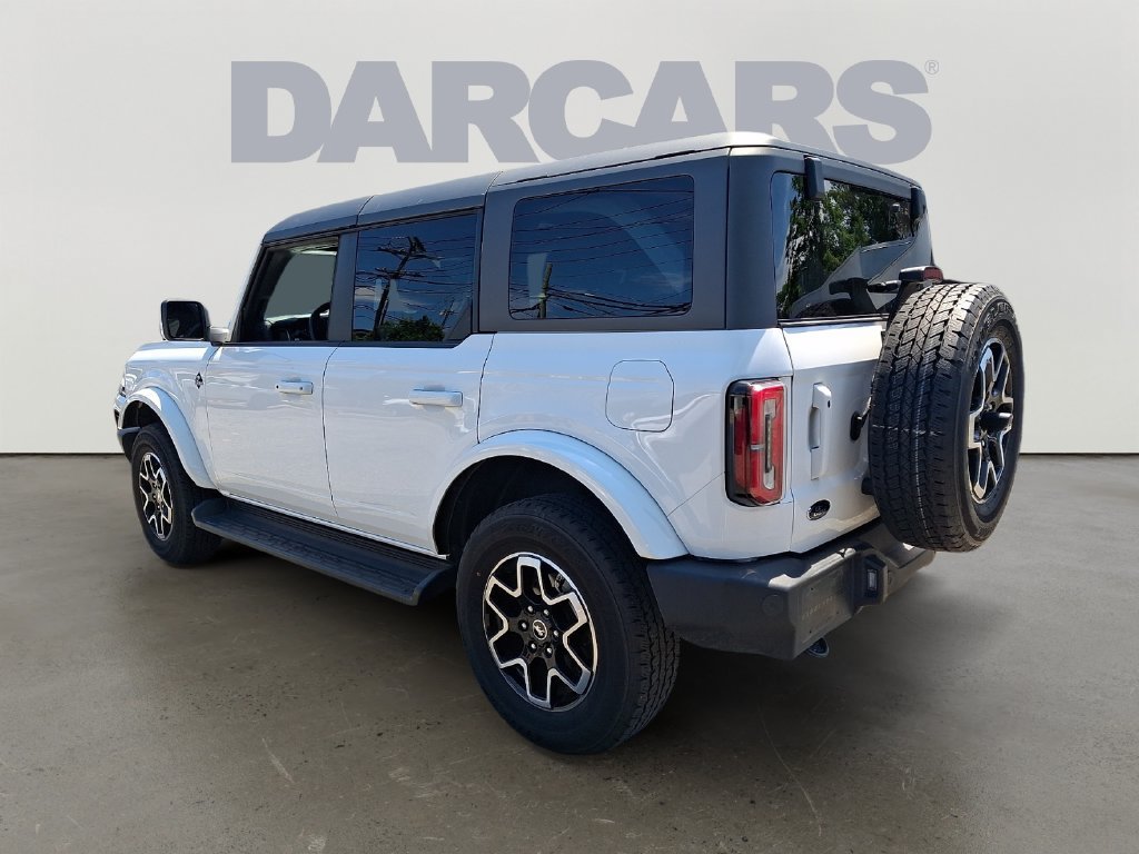 Used 2025 Ford Bronco Outer Banks AWD/4WD image 8