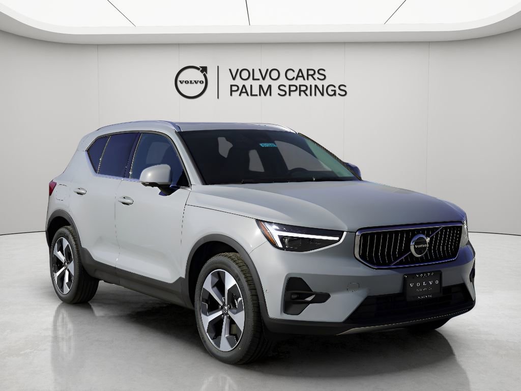 New 2025 Volvo XC40 B5 Plus w/ Protection Package Premier
