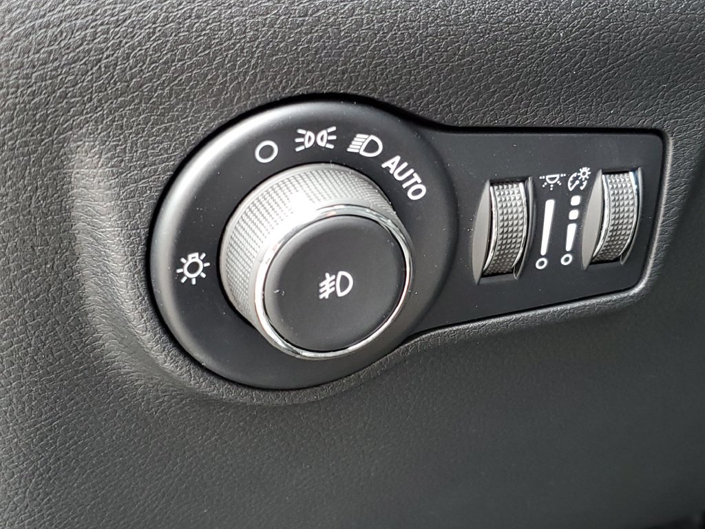 New 2026 Jeep Compass Trailhawk AWD/4WD image 8