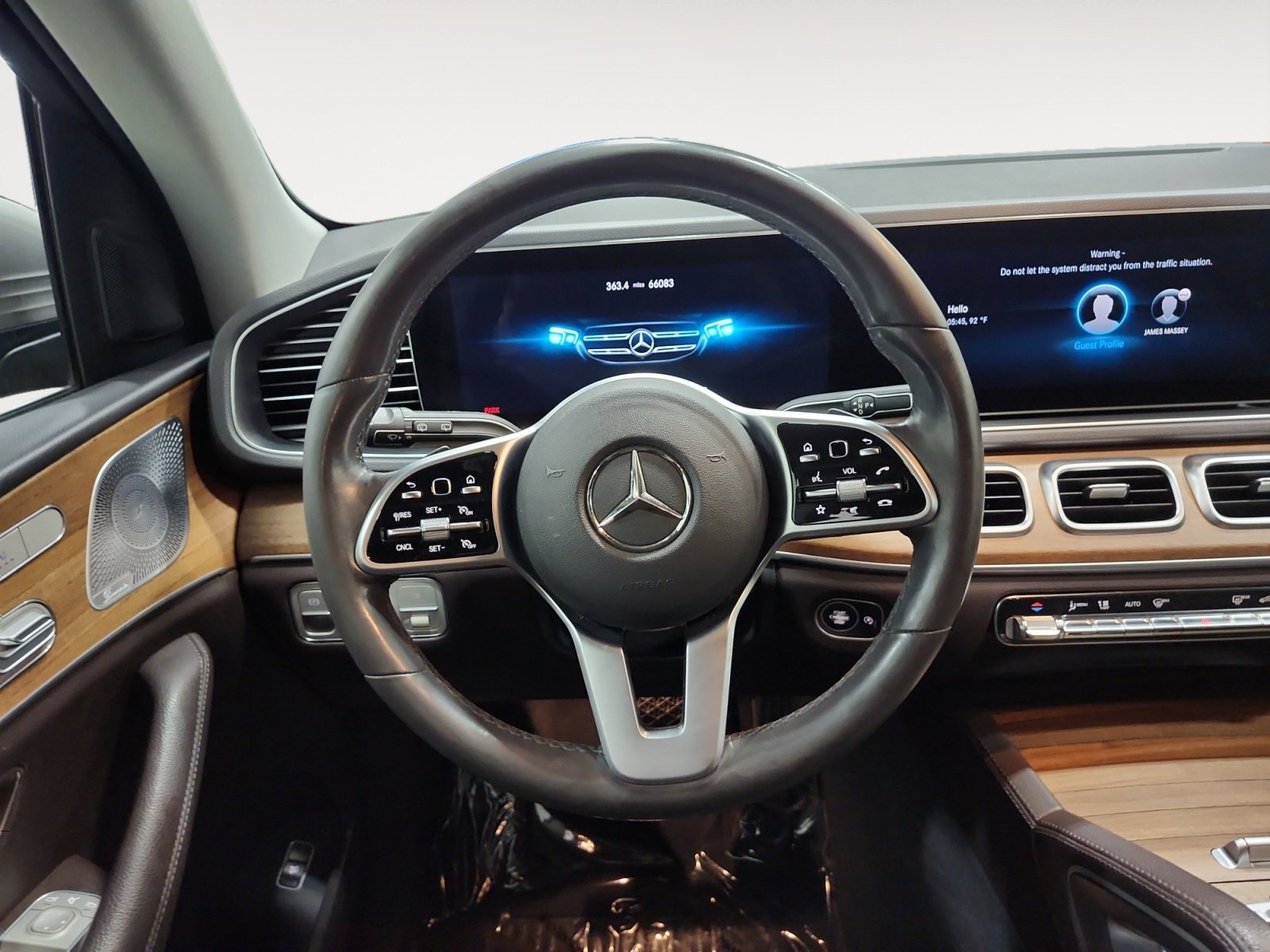 Used 2020 Mercedes-Benz GLE 350 4MATIC image 12
