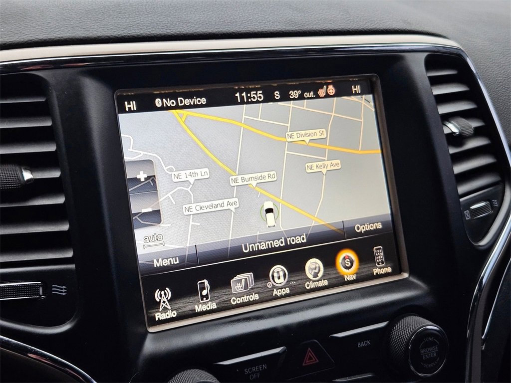 Used 2015 Jeep Grand Cherokee Limited w/ Trailer Tow Group IV image 25