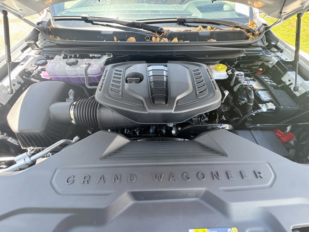 New 2026 Jeep Grand Wagoneer Summit AWD/4WD image 34