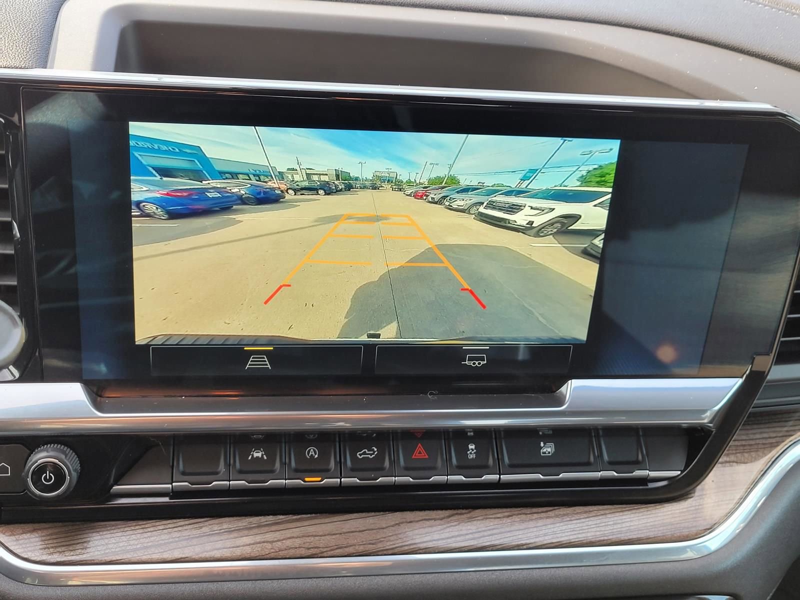 Used 2024 Chevrolet Silverado 1500 LT image 24