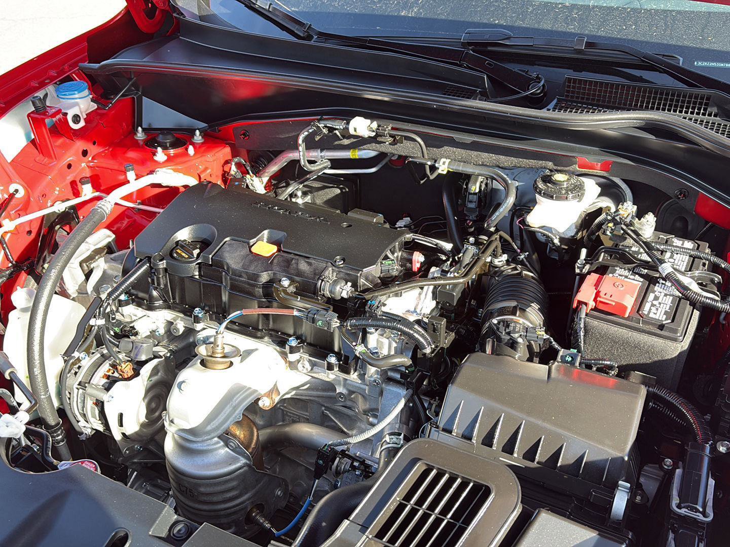 Certified 2025 Honda HR-V Sport image 5