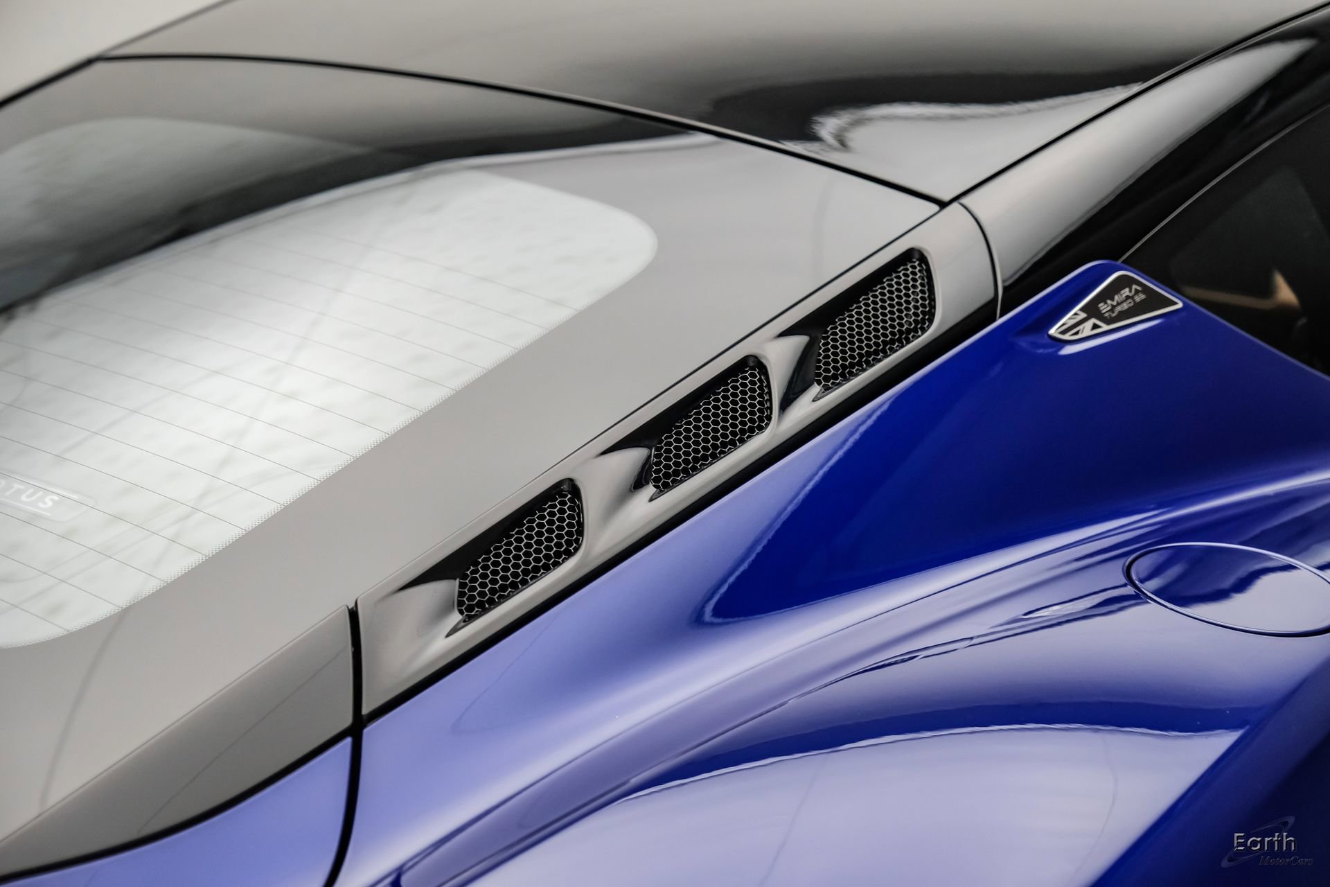 Used 2026 Lotus Emira SE RWD image 19