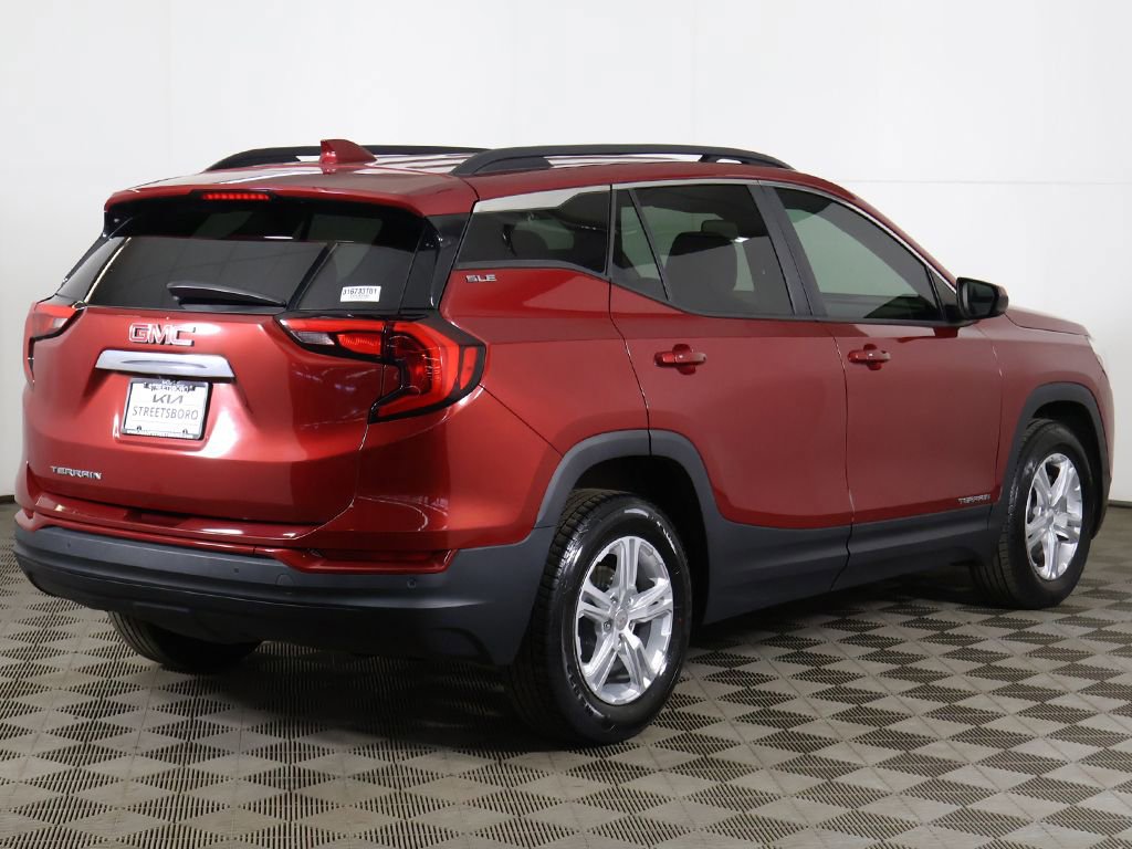 Used 2021 GMC Terrain SLE w/ Driver Convenience Package FWD image 9