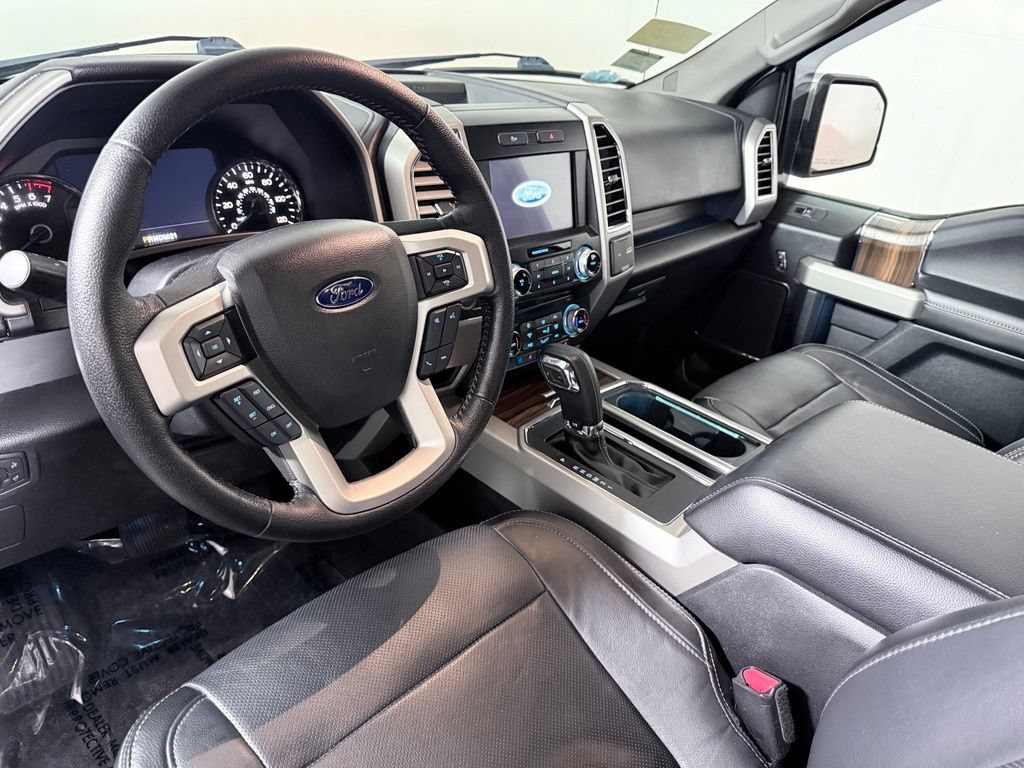 Used 2016 Ford F150 Lariat w/ Equipment Group 502A Luxury AWD/4WD image 18