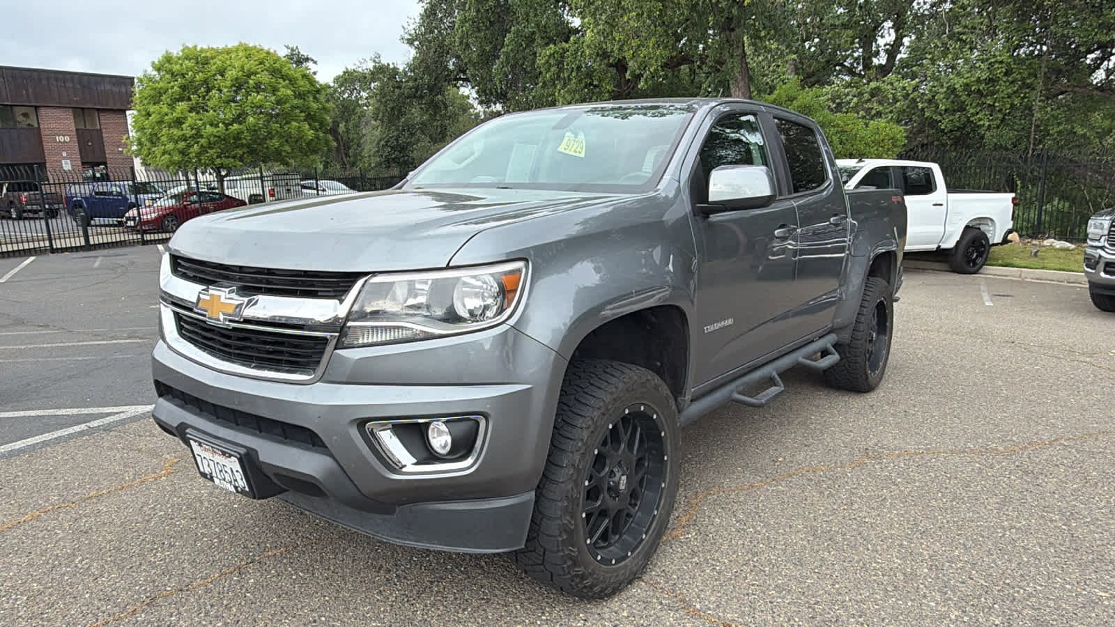 Used 2020 Chevrolet Colorado LT w/ LT Convenience Package image 1