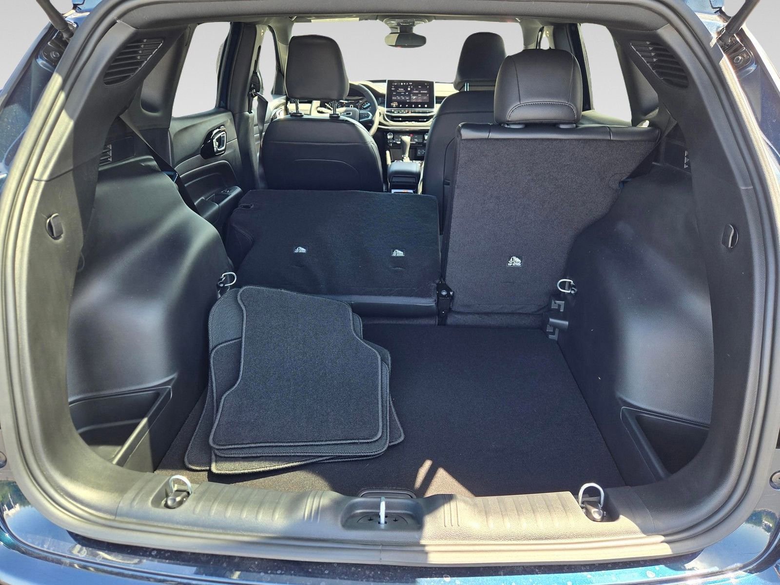 New 2026 Jeep Compass Latitude AWD/4WD image 6