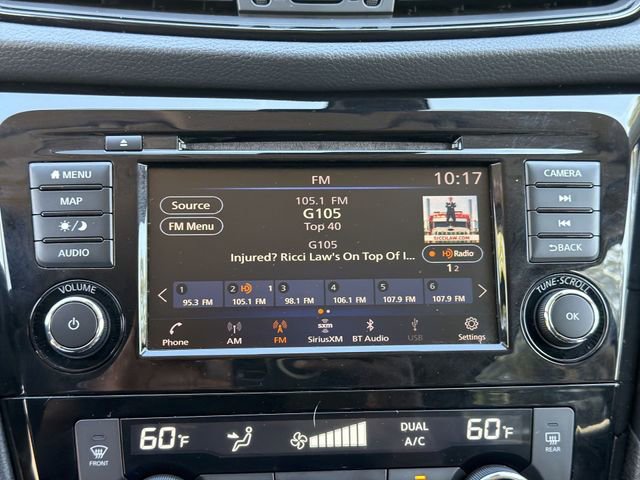 Used 2019 Nissan Rogue SV w/ Premium Package FWD image 16