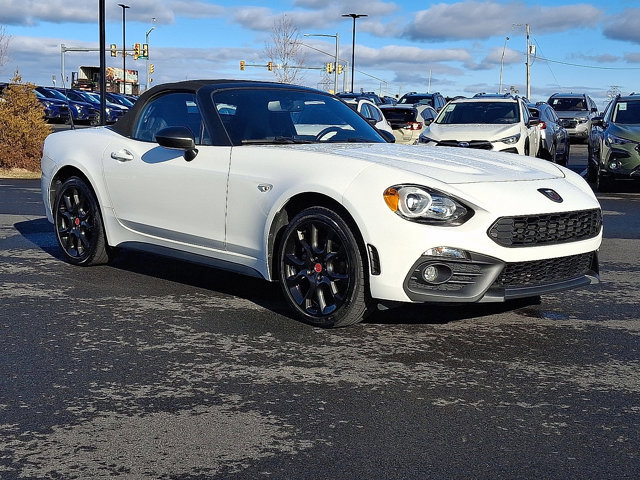 Used 2020 FIAT 124 Spider Abarth w/ Convenience Group RWD image 30