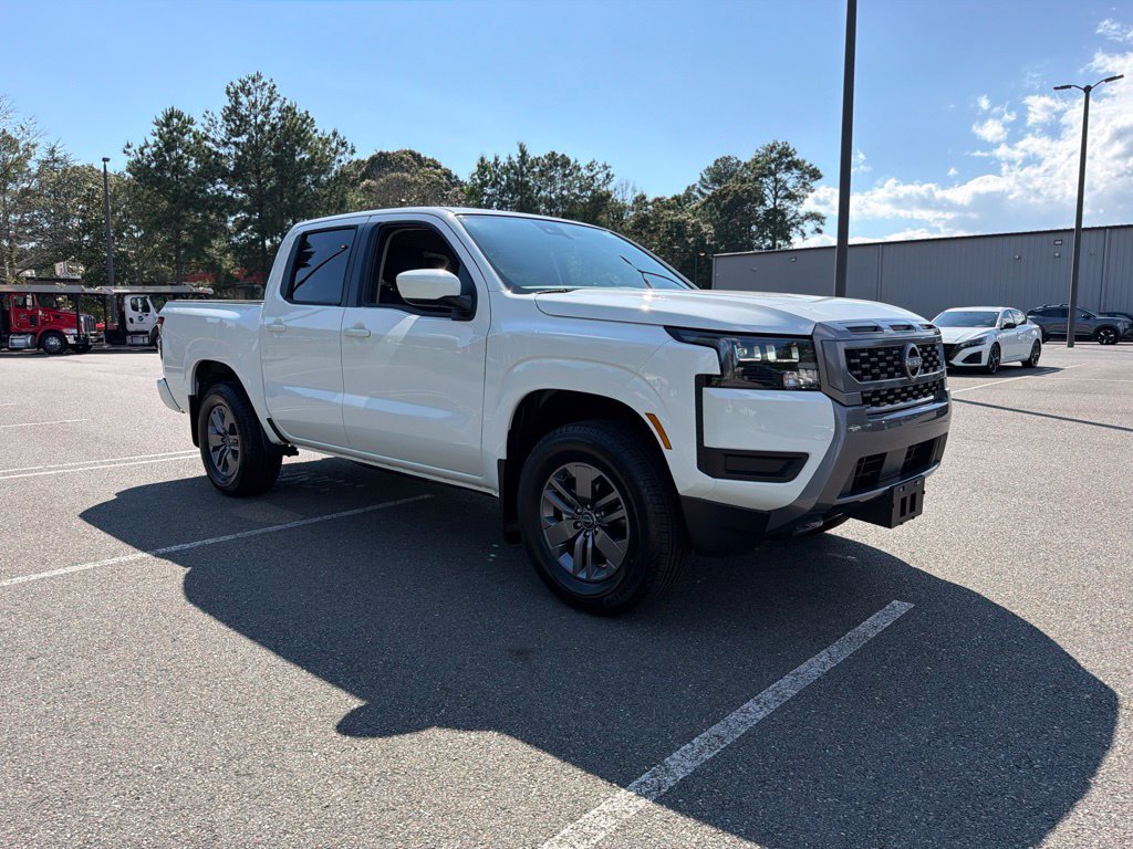 New 2026 Nissan Frontier SV w/ Tow Package AWD/4WD image 4
