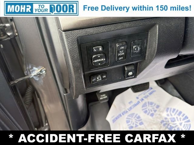 Used 2014 Toyota Tundra SR5 w/ SR5 Upgrade Package image 17