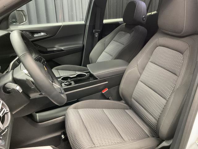 New 2026 Chevrolet Equinox LT w/ Safety and Technology Package image 12
