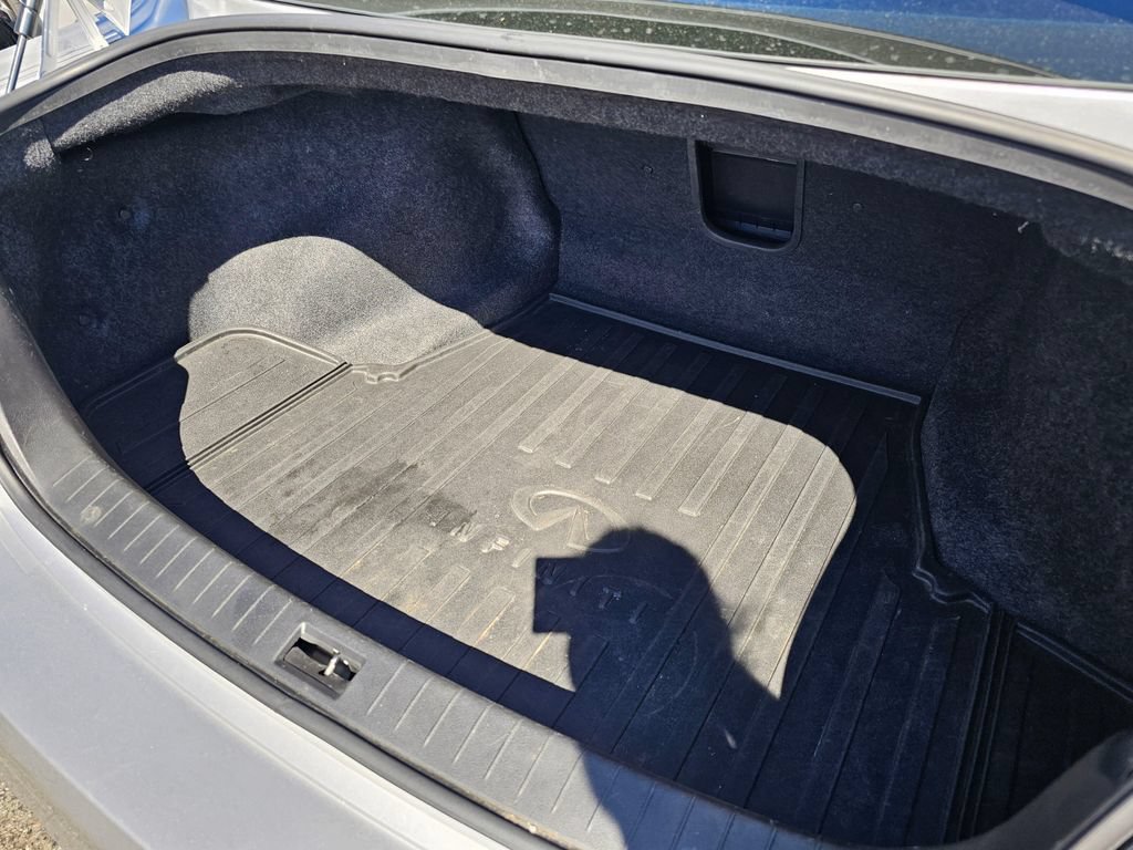 Used 2019 INFINITI Q50 Luxe w/ All Weather Package (L93) AWD/4WD image 15