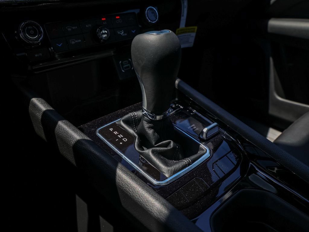 New 2026 Jeep Compass Latitude AWD/4WD image 31