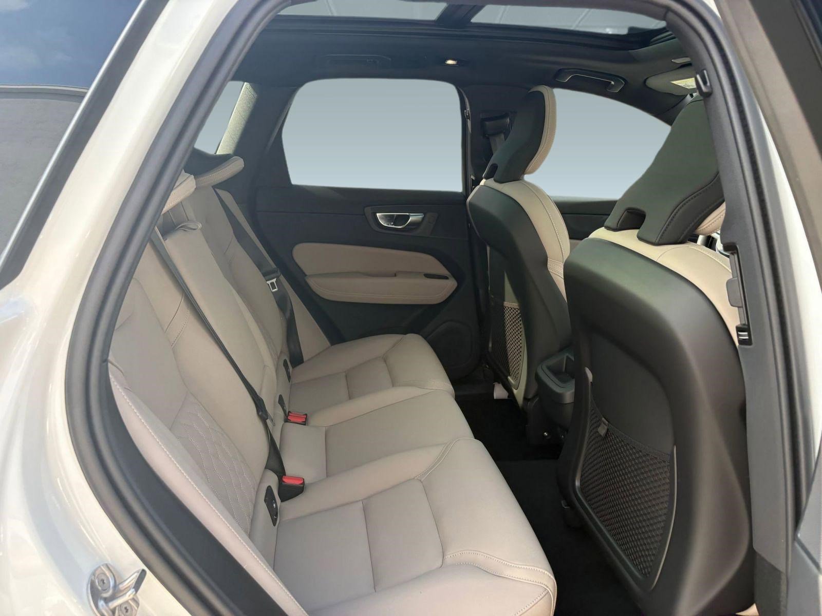 Certified 2026 Volvo XC60 B5 Plus w/ Protection Package Premier image 24