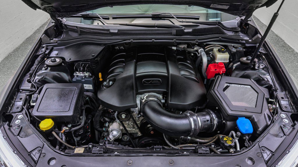 Used 2016 Chevrolet SS image 48