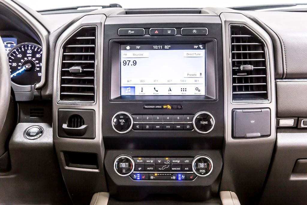 Used 2019 Ford Expedition XLT w/ Equipment Group 202A RWD image 19