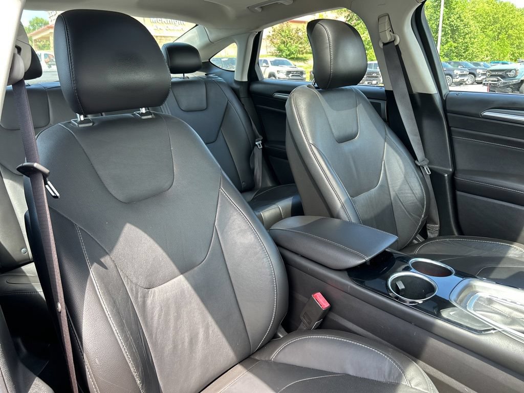 Used 2013 Ford Fusion Titanium w/ Titanium Driver Assist Pkg FWD image 43