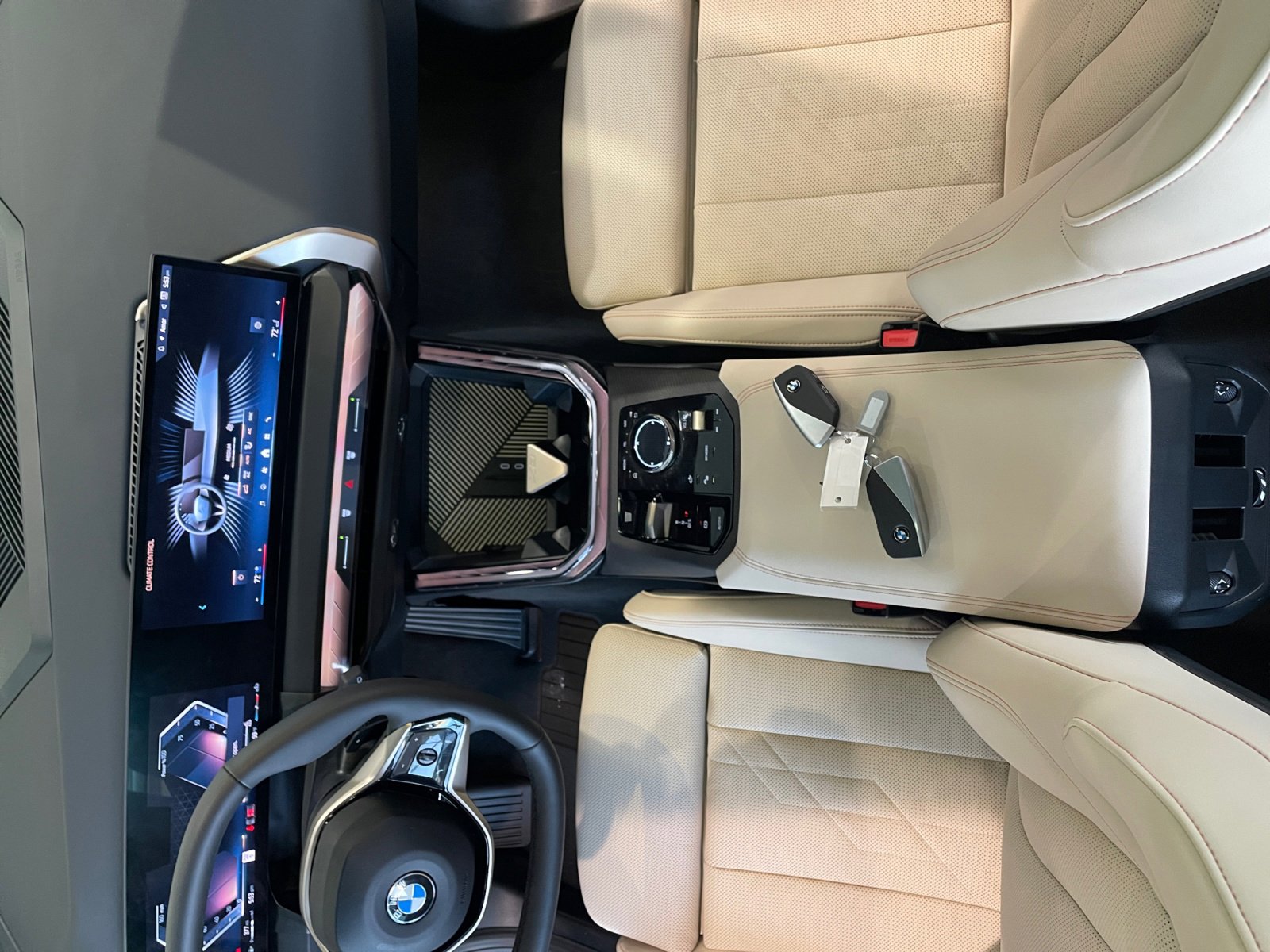 Used 2025 BMW X3 xDrive30i w/ Convenience Package image 15