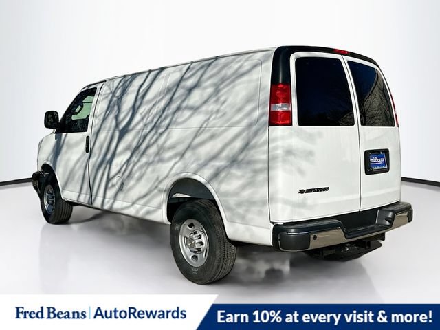 New 2025 Chevrolet Express 2500 w/ Chrome Appearance Package RWD image 5