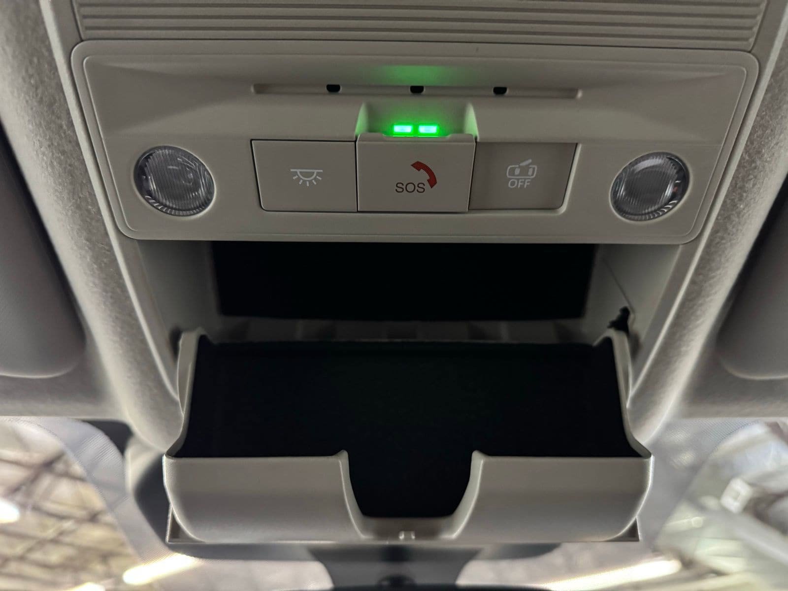 New 2026 Nissan Kicks SR w/ Cold Weather Package image 21