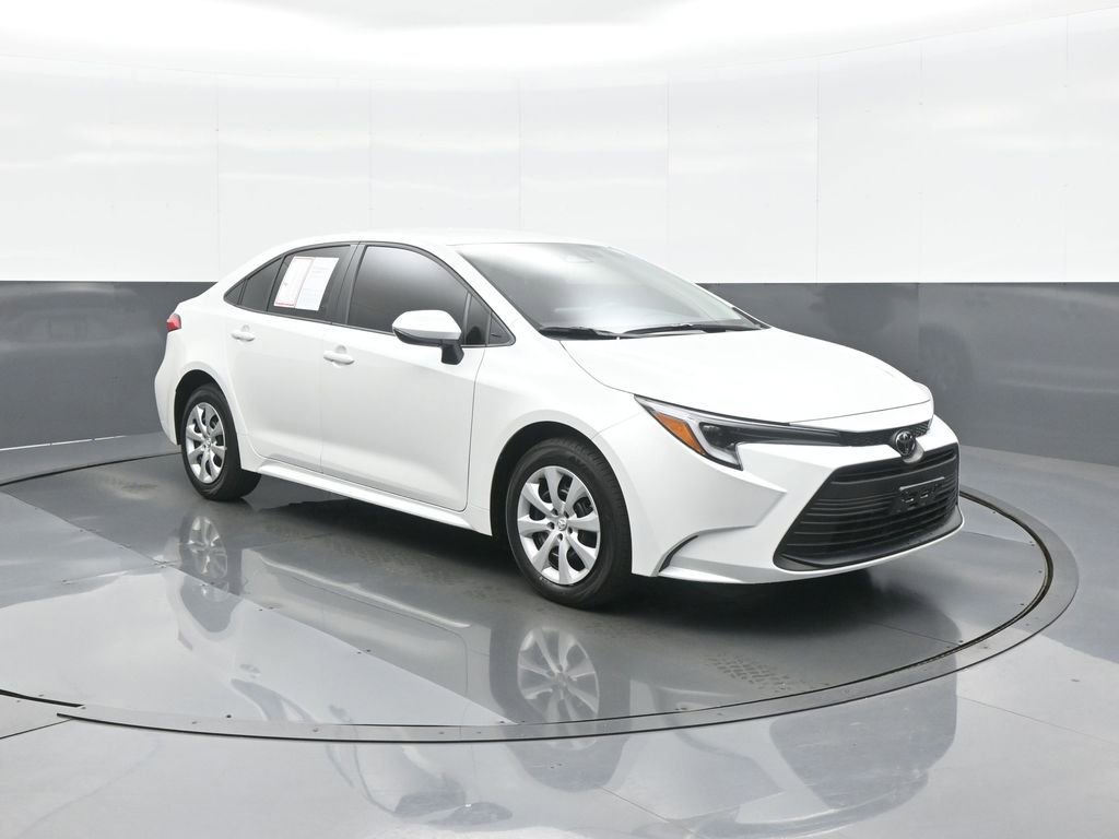 Certified 2026 Toyota Corolla LE FWD image 1