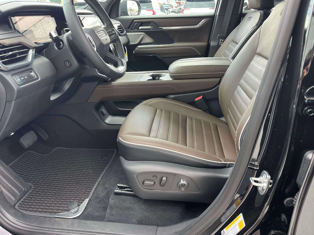 New 2026 GMC Acadia Denali Ultimate FWD image 24