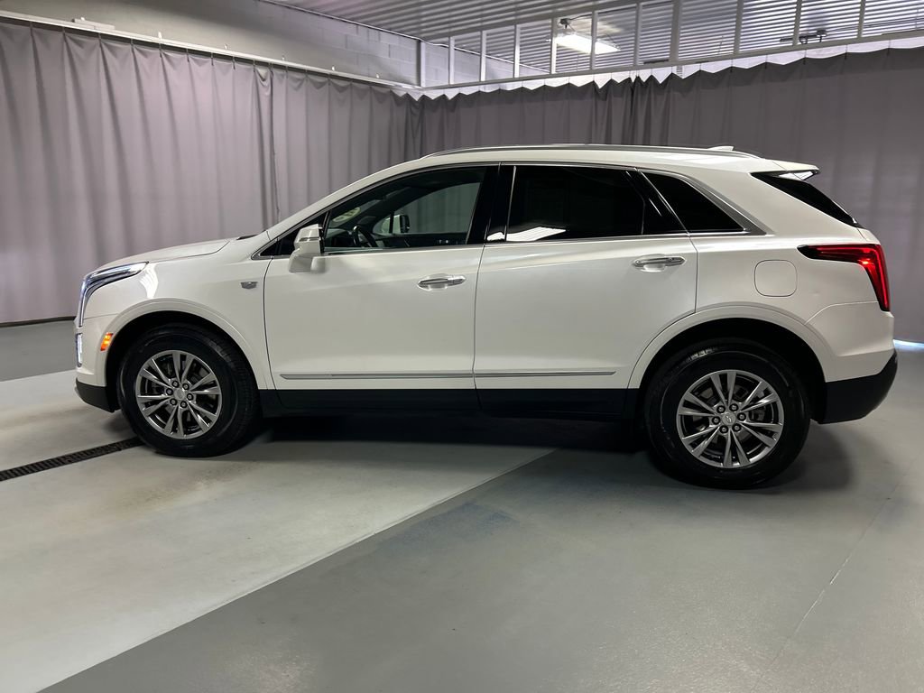 Used 2022 Cadillac XT5 Premium Luxury w/ LPO, Floor Liner Package image 4
