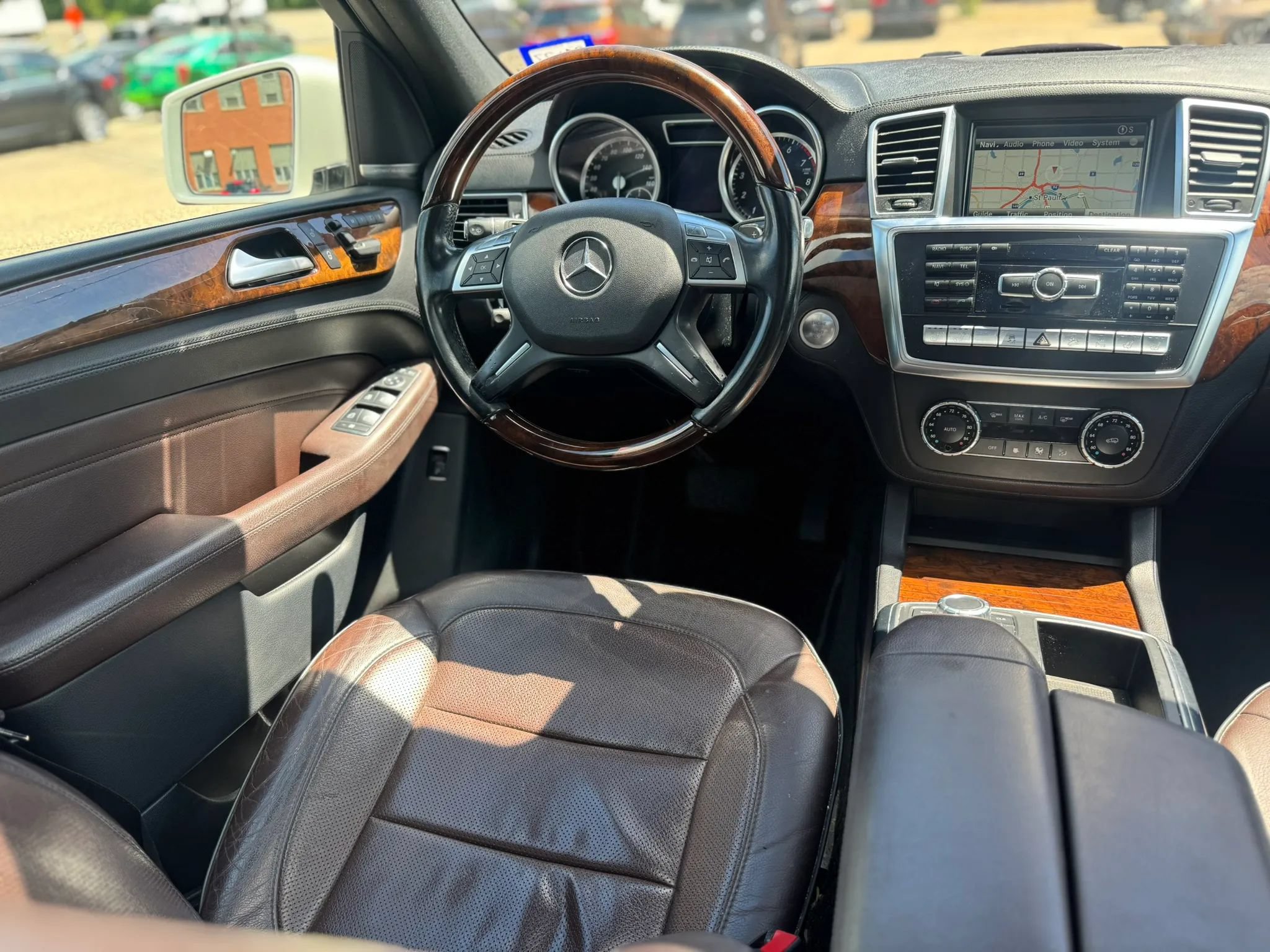 Used 2014 Mercedes-Benz ML 550 4MATIC image 16