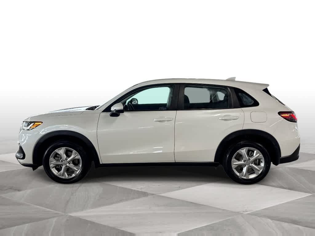 Used 2025 Honda HR-V LX image 5