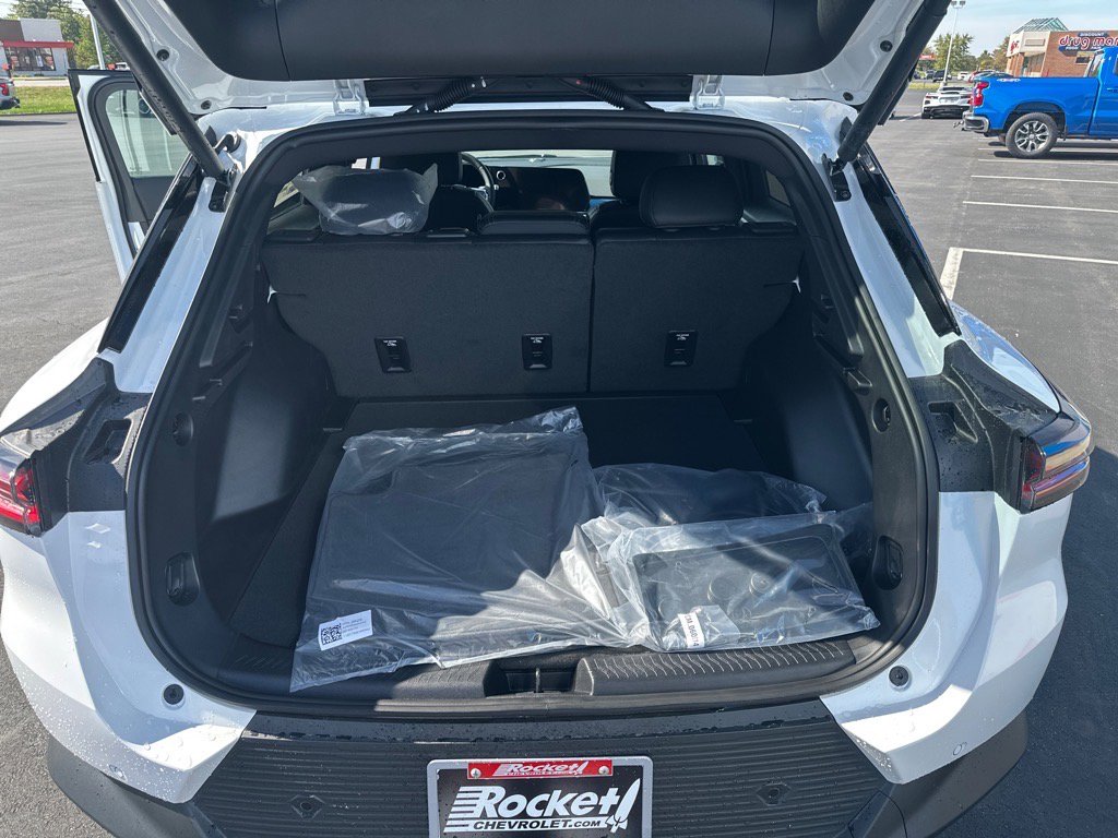 New 2026 Chevrolet Equinox EV LT image 22