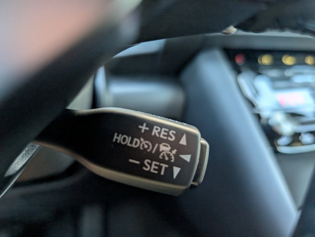 Used 2025 Lexus IS 350 F Sport w/ Accessory Package RWD image 18