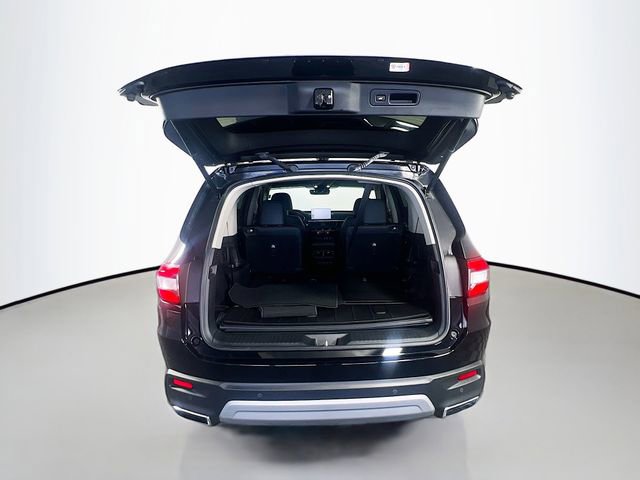 Used 2025 Honda Pilot Touring image 29