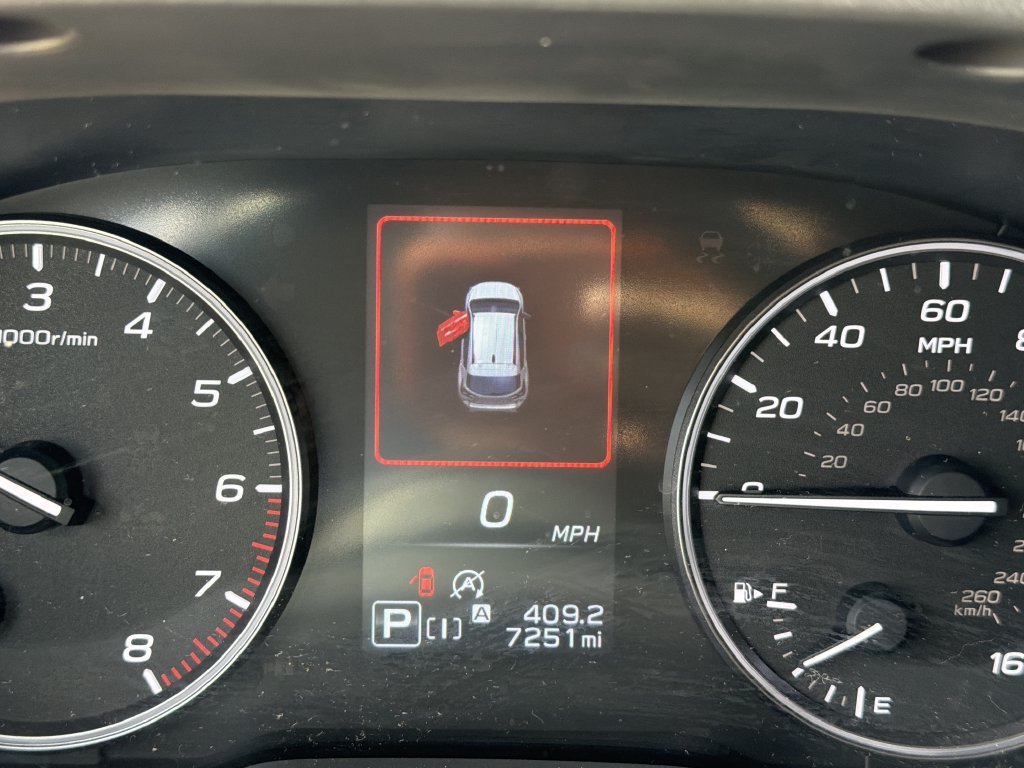Certified 2025 Subaru Crosstrek 2.5i Premium AWD/4WD image 35