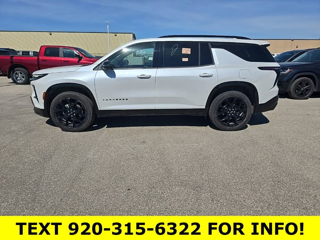 Used 2025 Chevrolet Traverse RS w/ LPO, Floor Liner Package AWD/4WD image 3